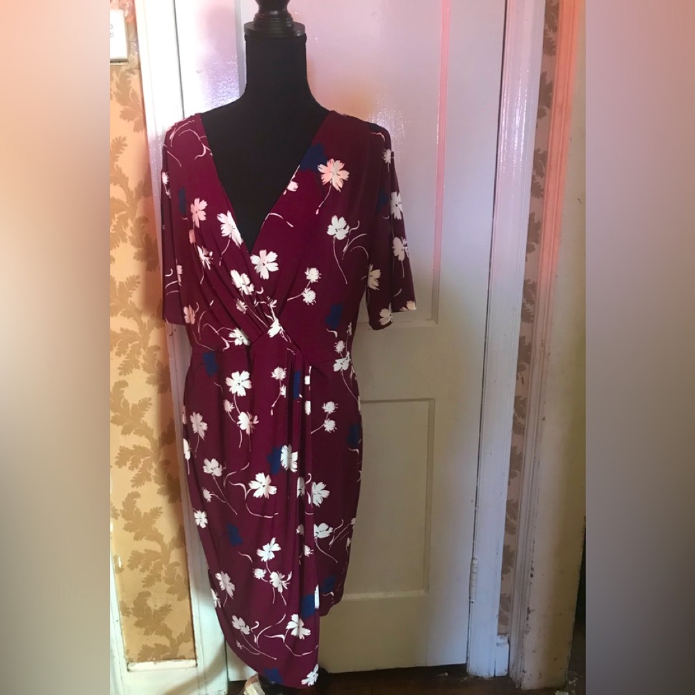 Woman’s dress . Size Medium/Large